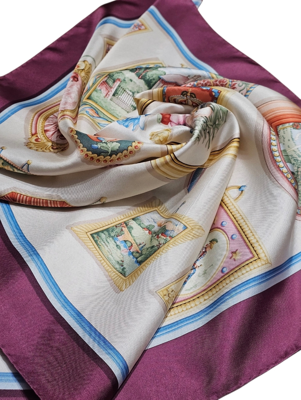 GUCCI SCARF - Picture 8 of 16